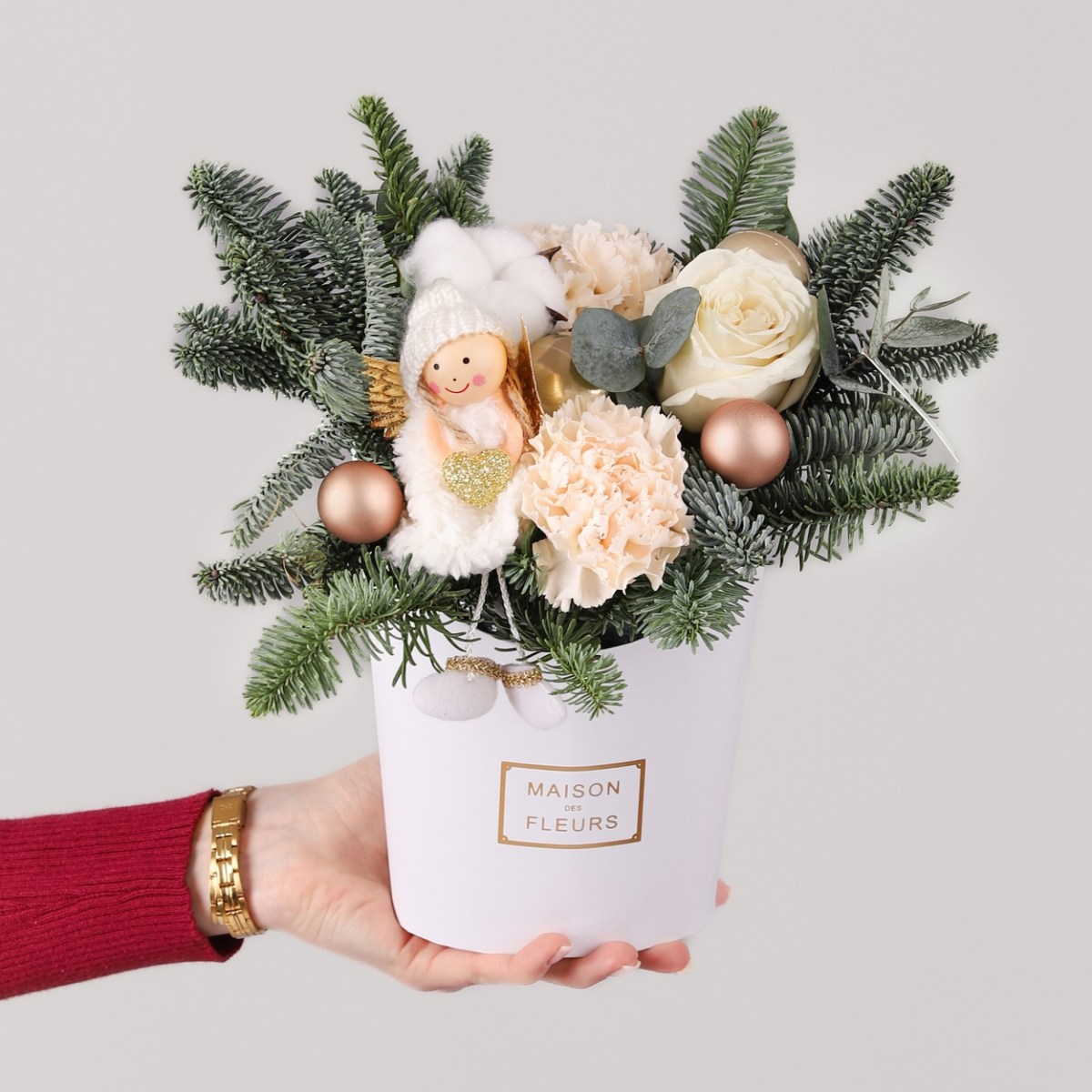 novogodnyaya kompoziciya s nobilisom 6